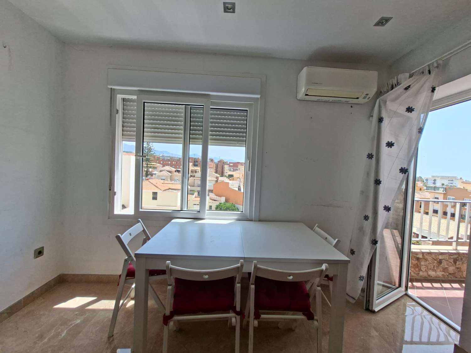 Piso de 3 dormitorios Vélez-Málaga