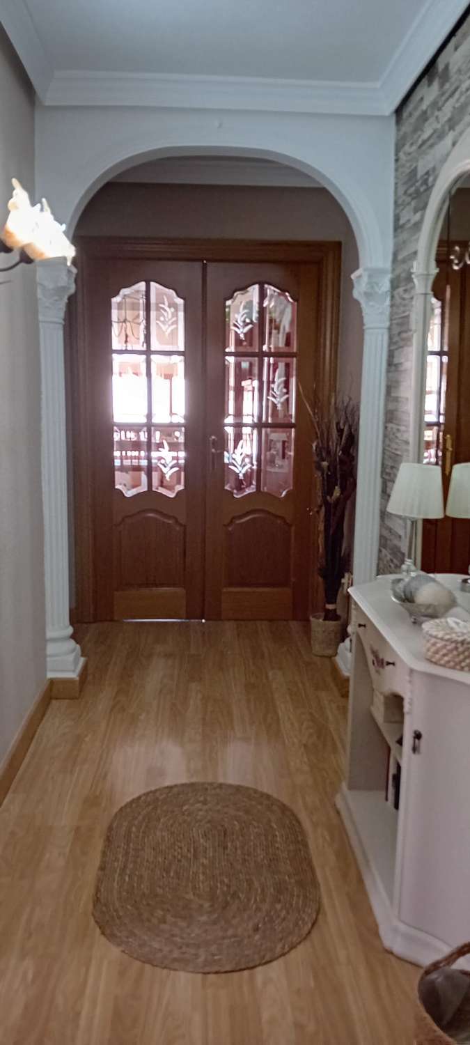 Piso de 3 dormitorios Rincón de la Victoria