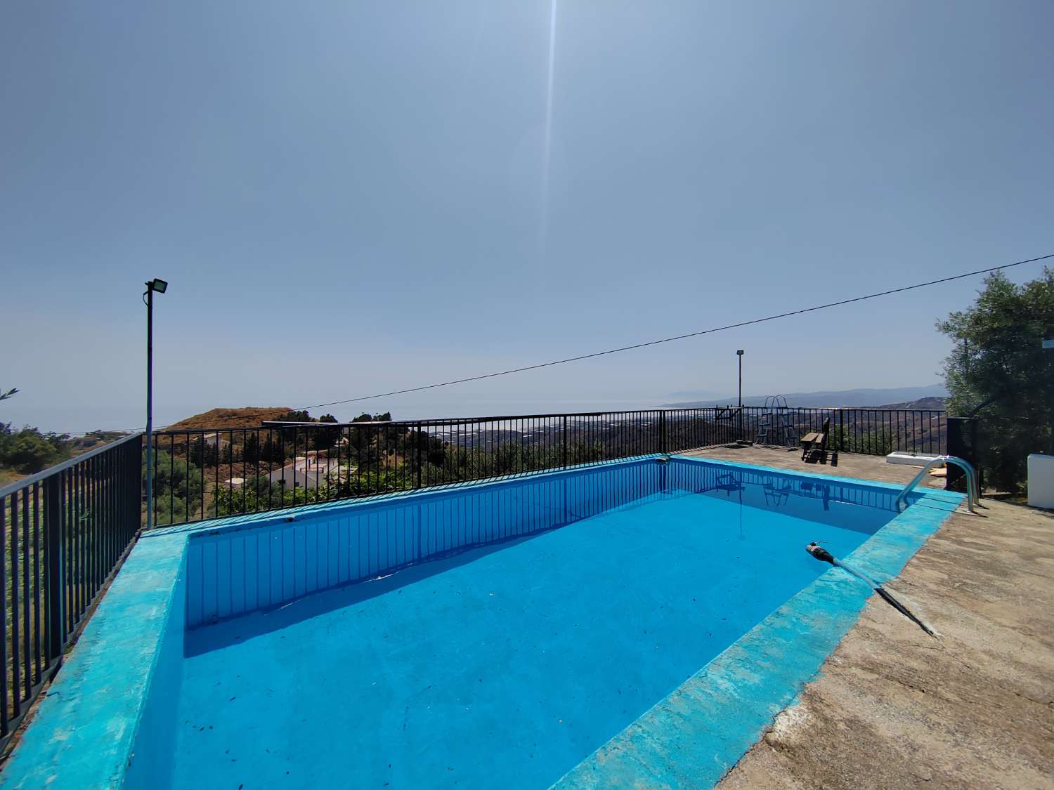 Finca mit Meerblick und guter Zufahrt in Torrox