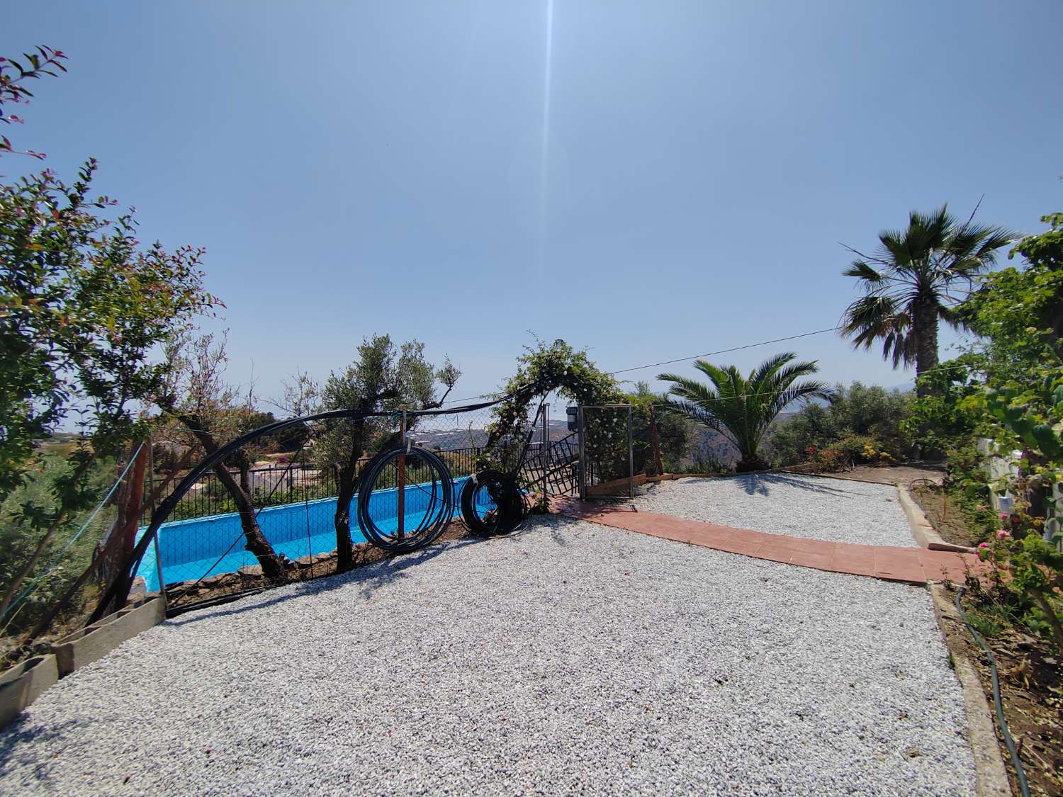 Finca mit Meerblick und guter Zufahrt in Torrox