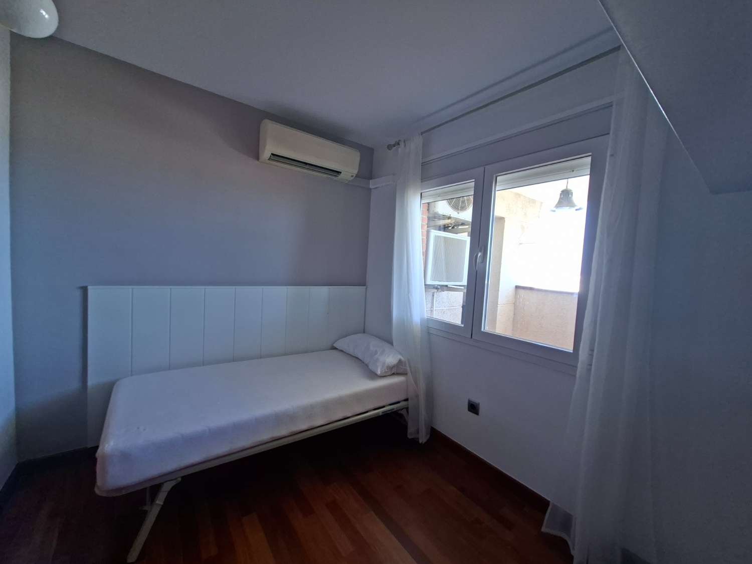Huoneisto myynnissä Viña Málaga (Torre del Mar)