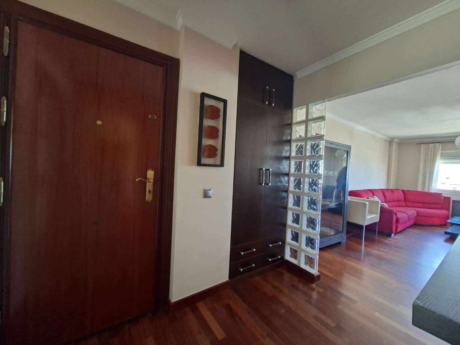 Huoneisto myynnissä Viña Málaga (Torre del Mar)