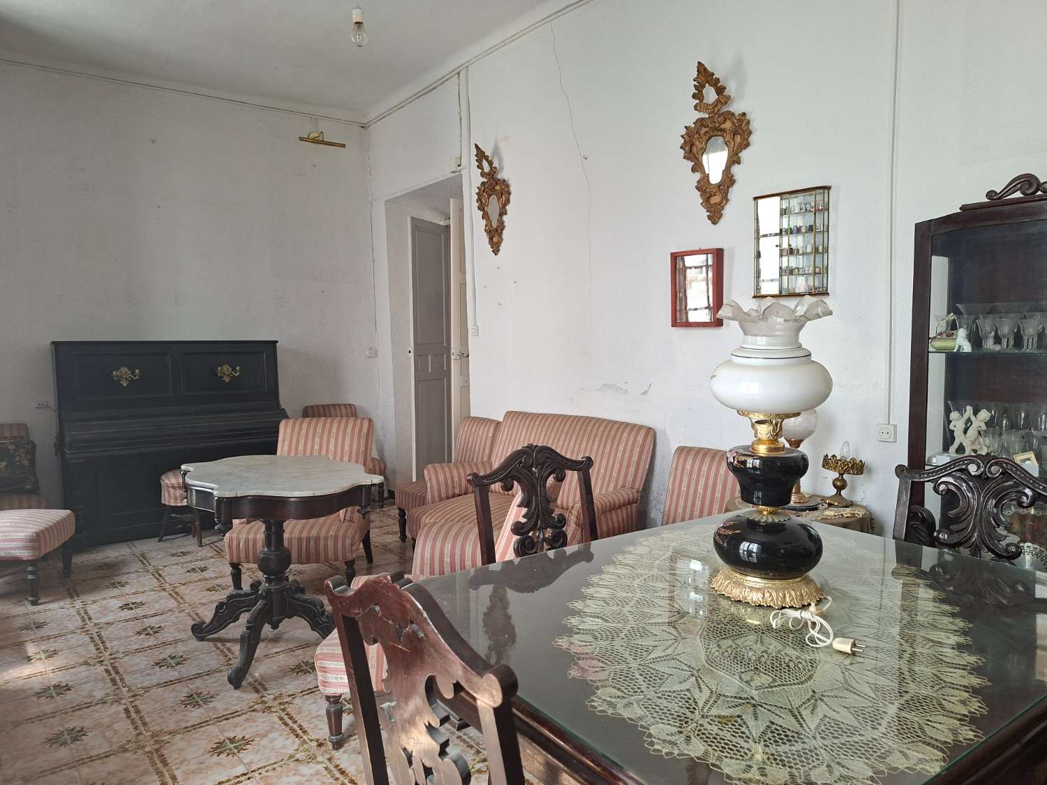 Majestätisches Haus mit 10 Schlafzimmern im Zentrum von Vélez-Málaga