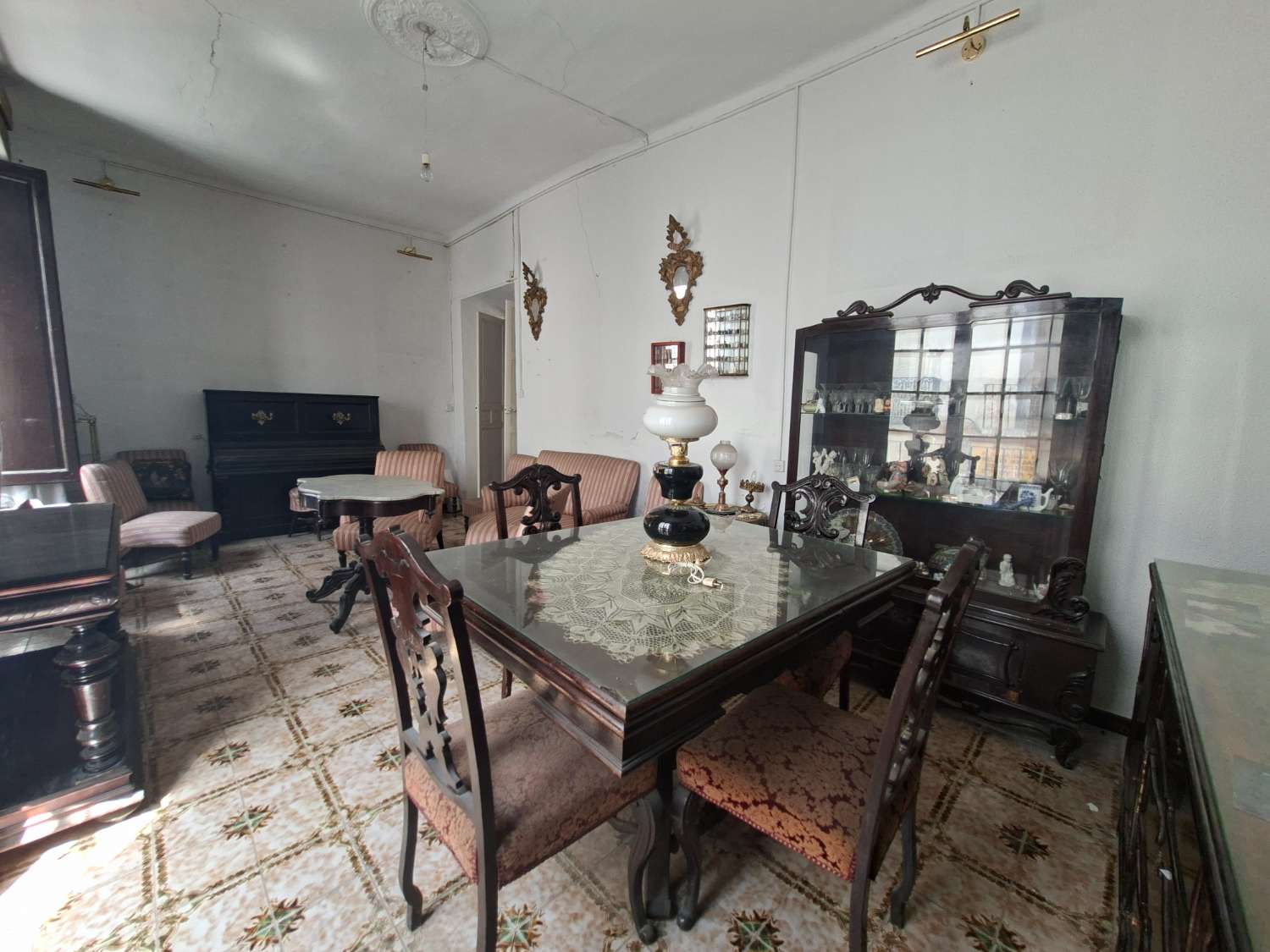 Majestätisches Haus mit 10 Schlafzimmern im Zentrum von Vélez-Málaga
