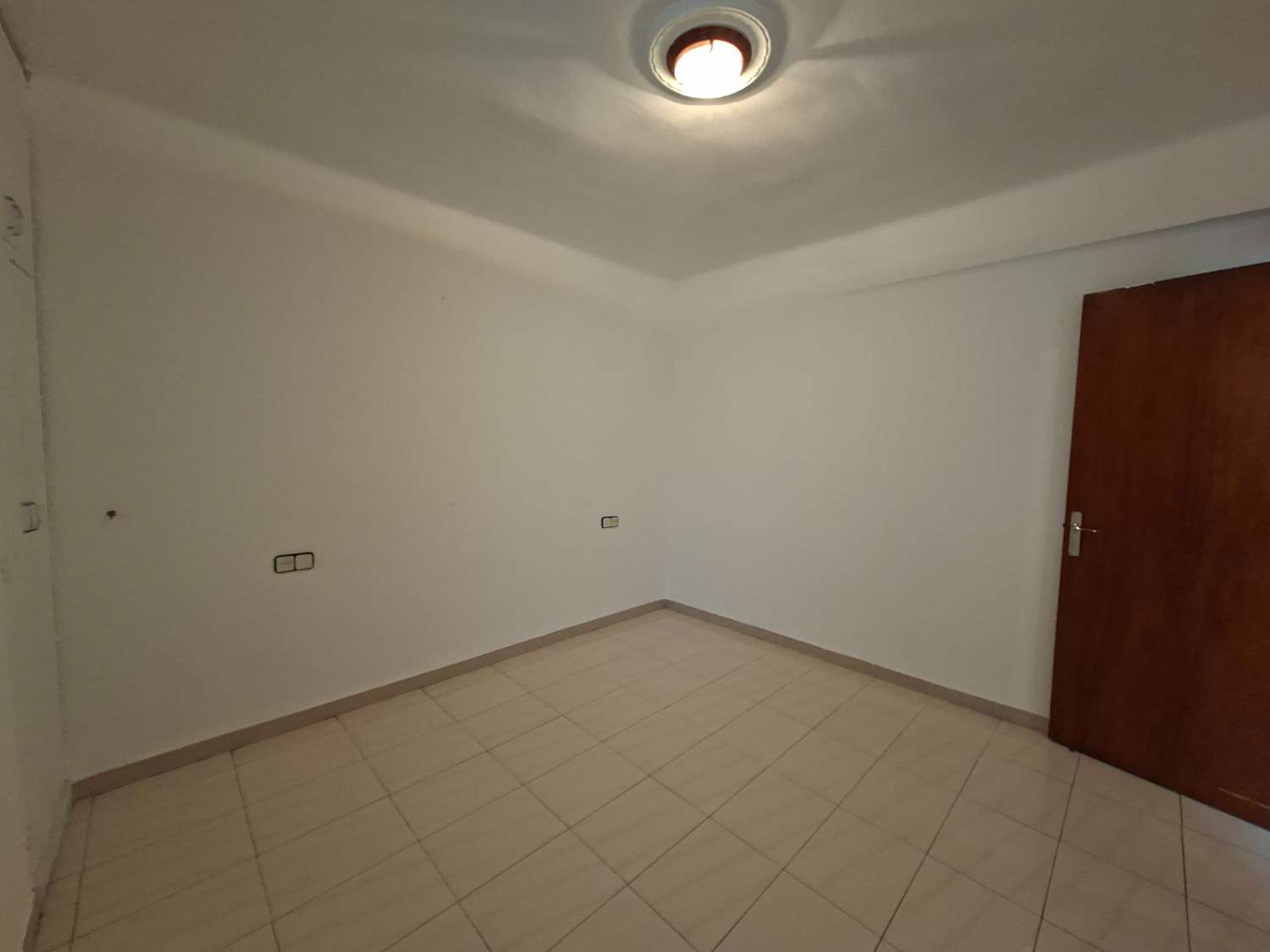 3-Bedroom Apartment in Vélez-Málaga