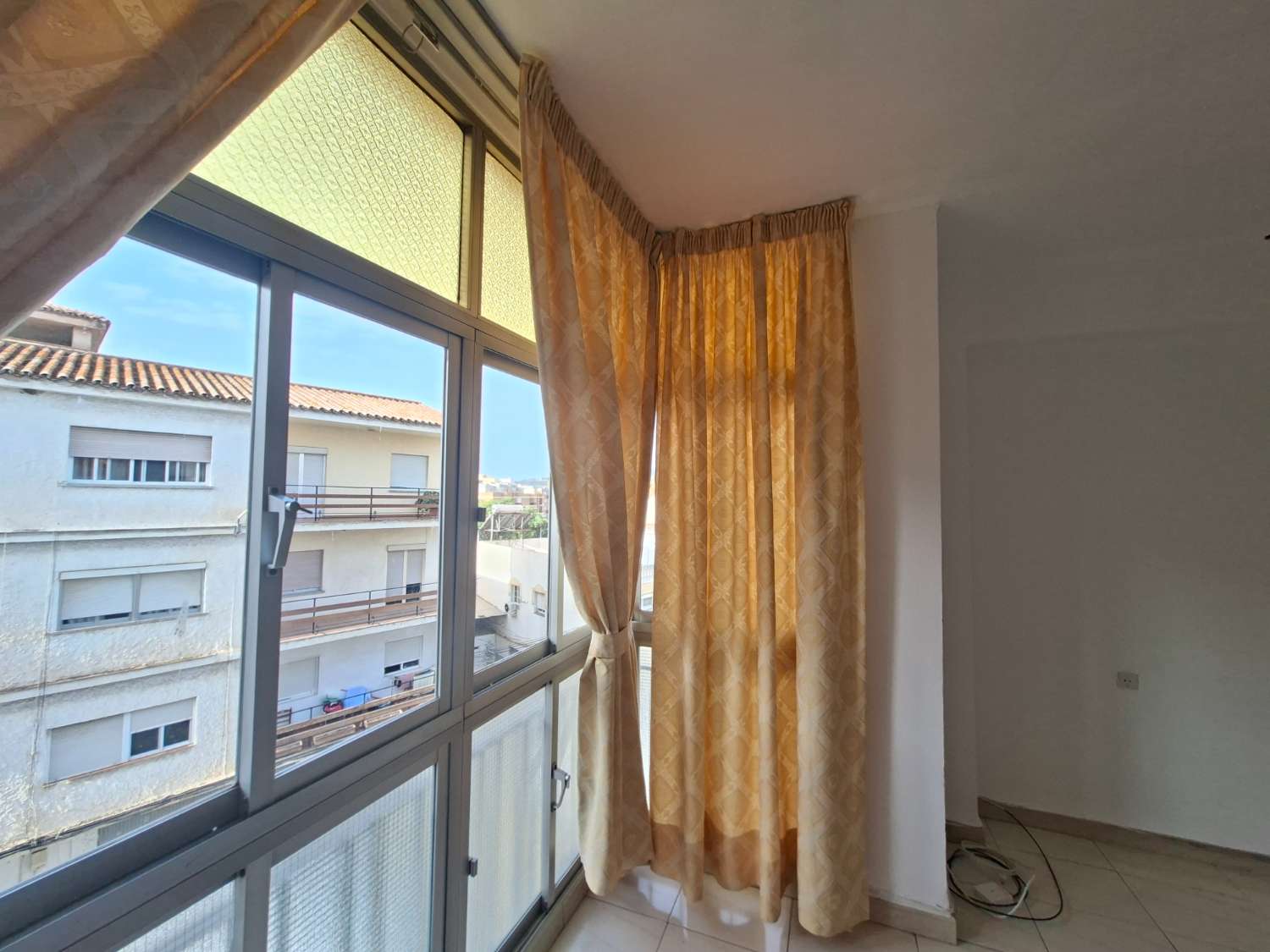 3-Bedroom Apartment in Vélez-Málaga