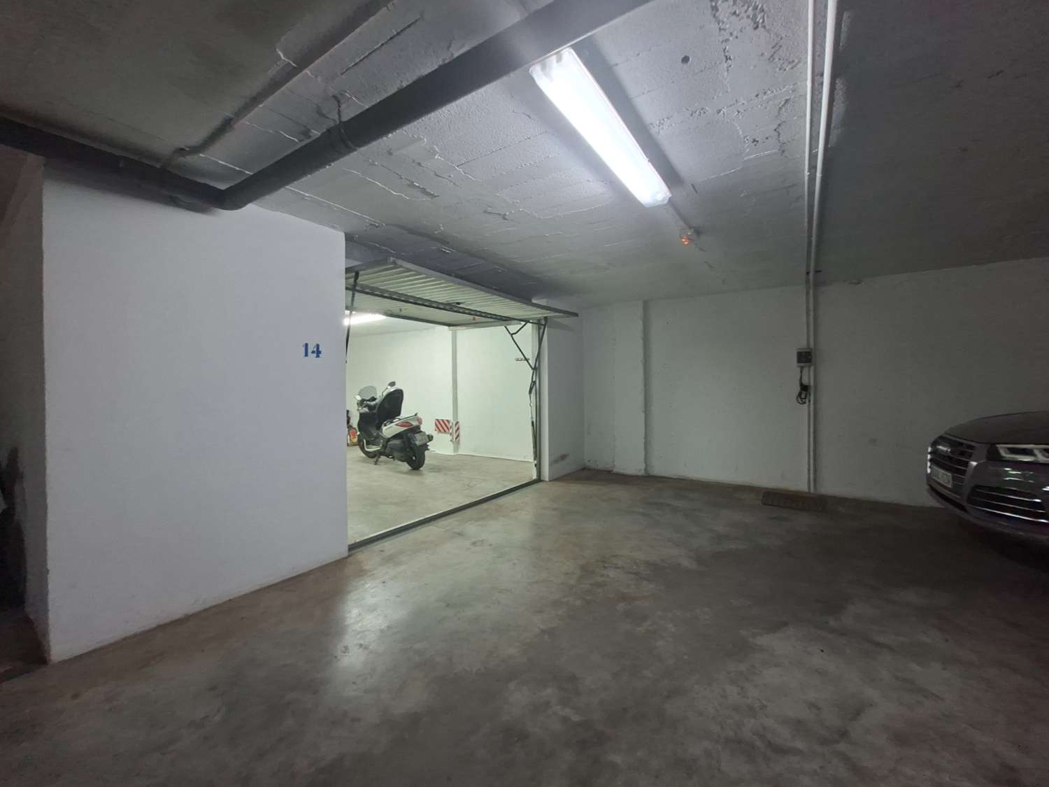 Garage with 145 m² Torre del Mar