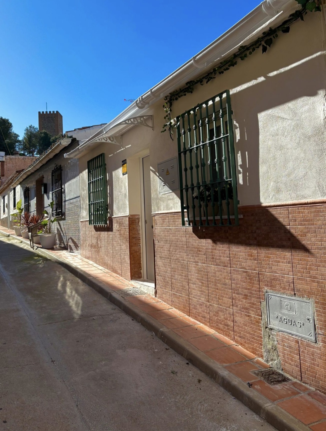 Casa de 3 habitaciones renovada   en  Vèlez-Màlaga