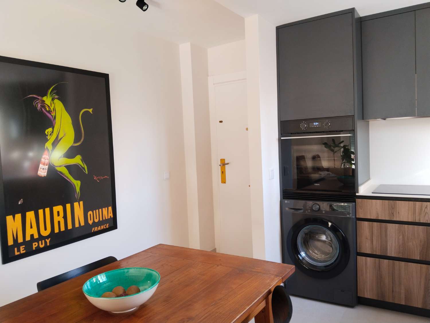 Apartamento reformado junto a la playa en Torre del Mar