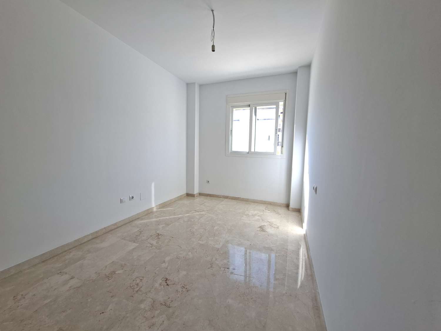 Wohnung mit 3 Schlafzimmern, 2 Bädern, Vélez-Málaga