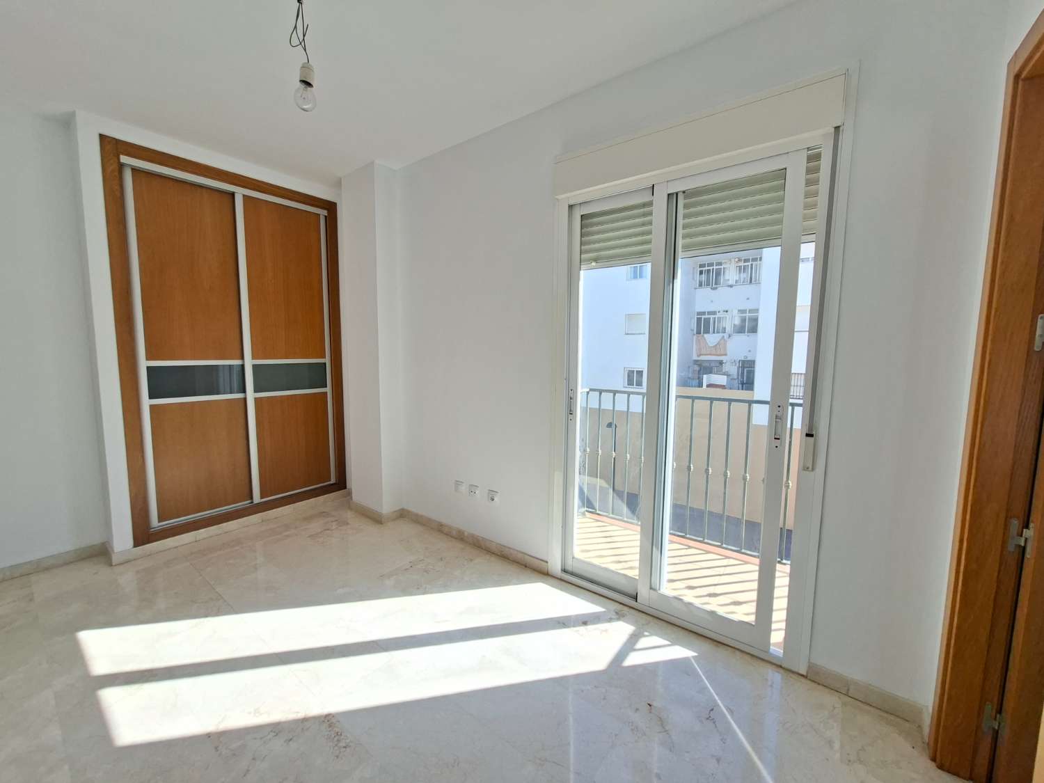 Wohnung mit 3 Schlafzimmern, 2 Bädern, Vélez-Málaga