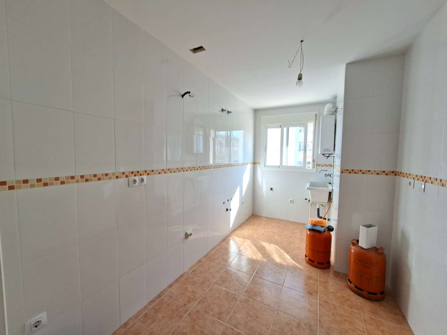 Wohnung mit 3 Schlafzimmern, 2 Bädern, Vélez-Málaga