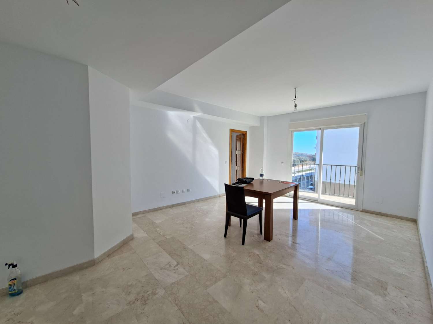 Wohnung mit 3 Schlafzimmern, 2 Bädern, Vélez-Málaga
