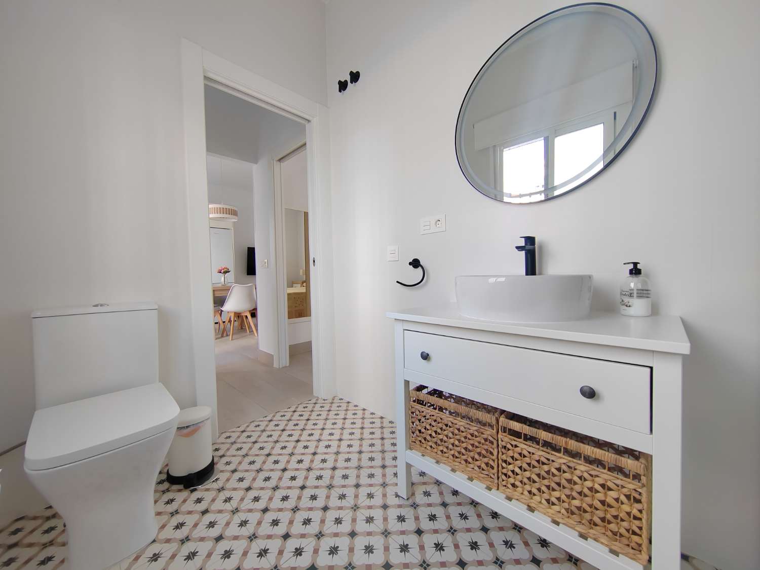 Apartamento en planta baja en primera línea de playa en Torre del Mar