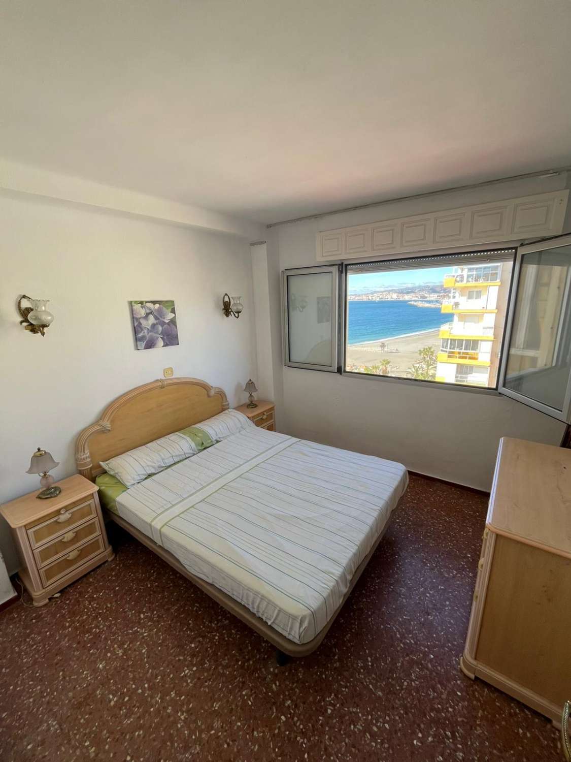 Huoneisto myynnissä Algarrobo Costa