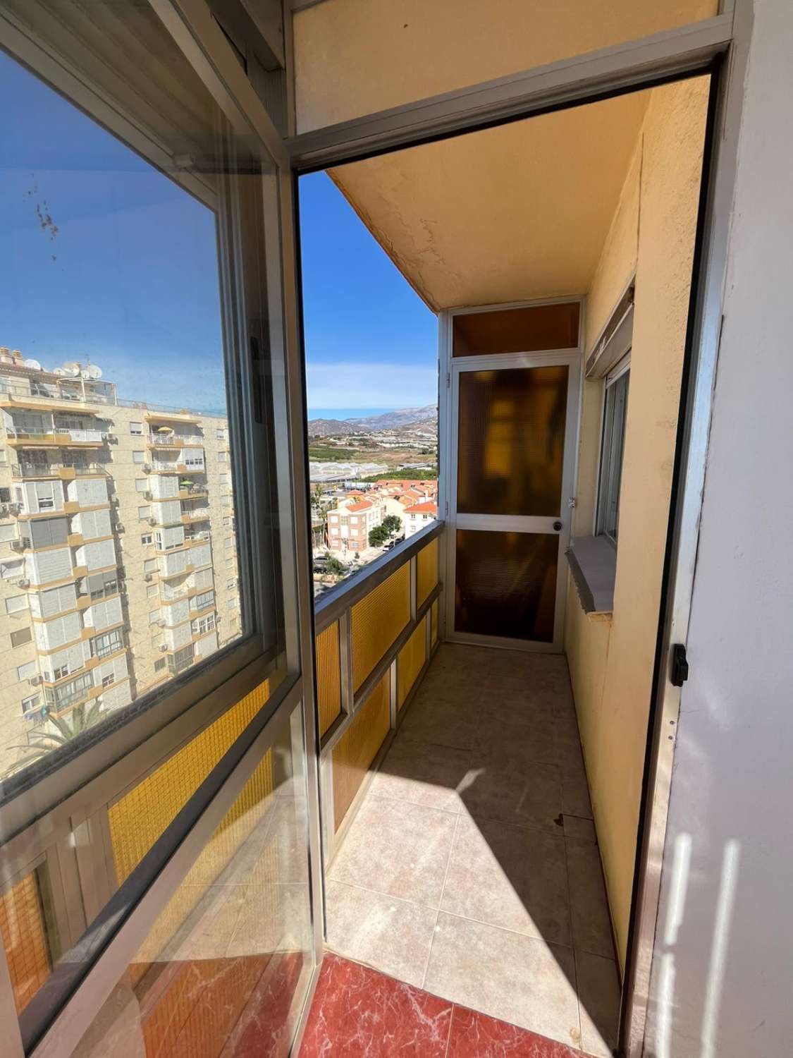 Huoneisto myynnissä Algarrobo Costa