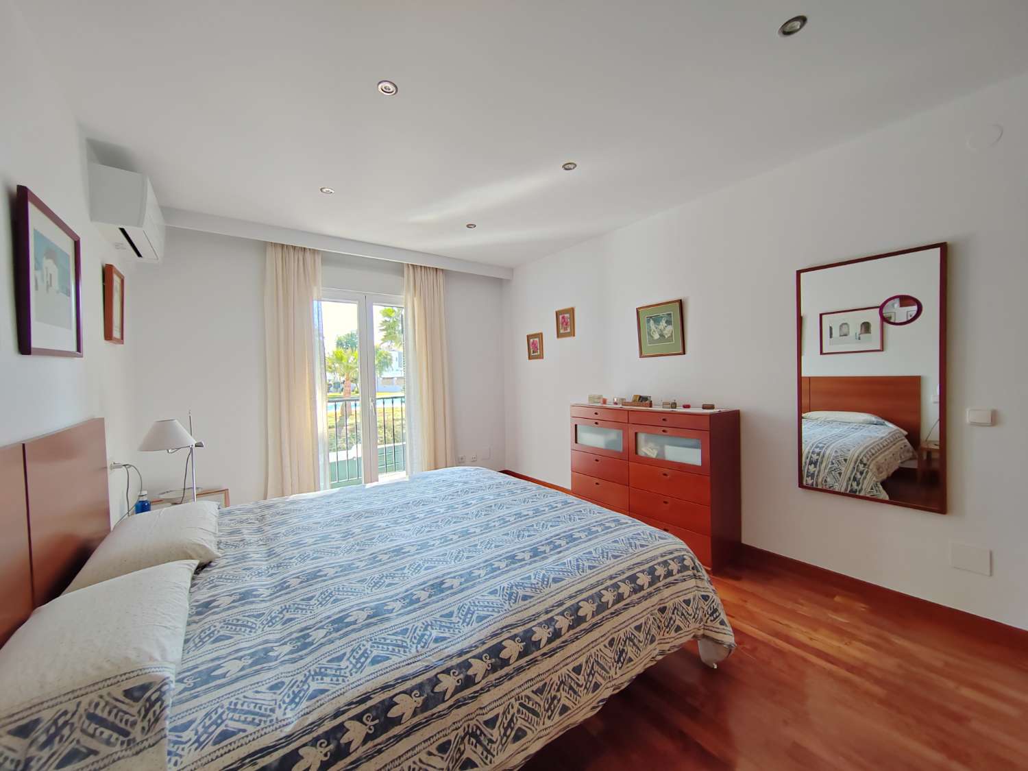 منزل للبيع في Viña Málaga (Torre del Mar)