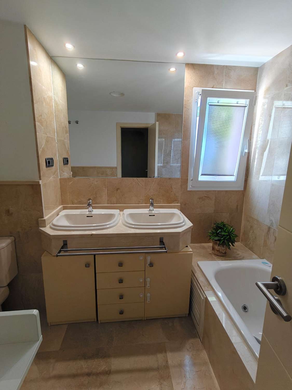 Flat te koop in Lo Cea - Los Cortijos (Rincón de la Victoria)