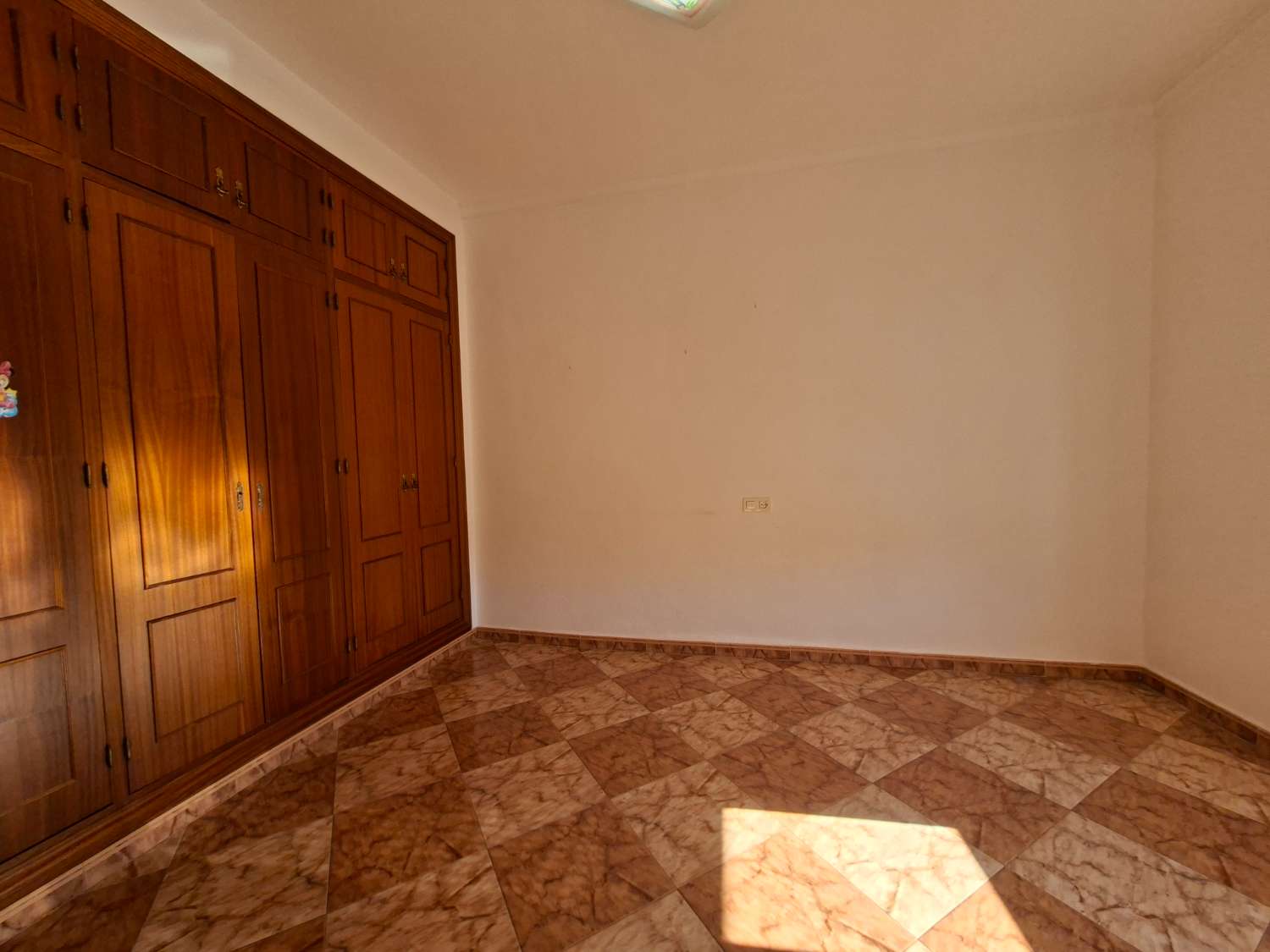 منزل للبيع في Viñuela