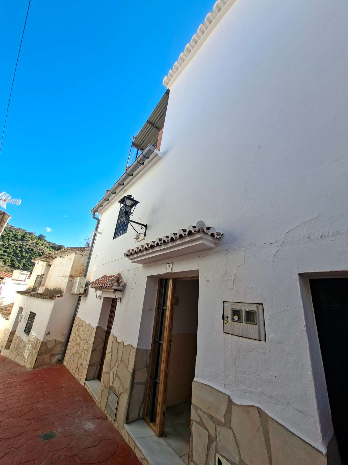 منزل للبيع في Viñuela