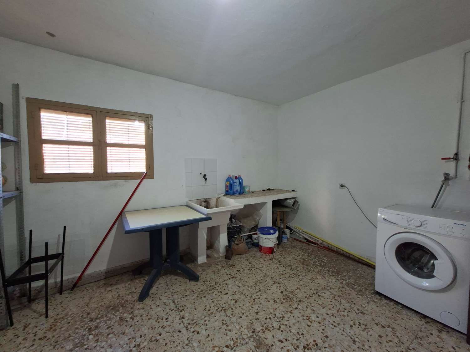 منزل للبيع في Viñuela