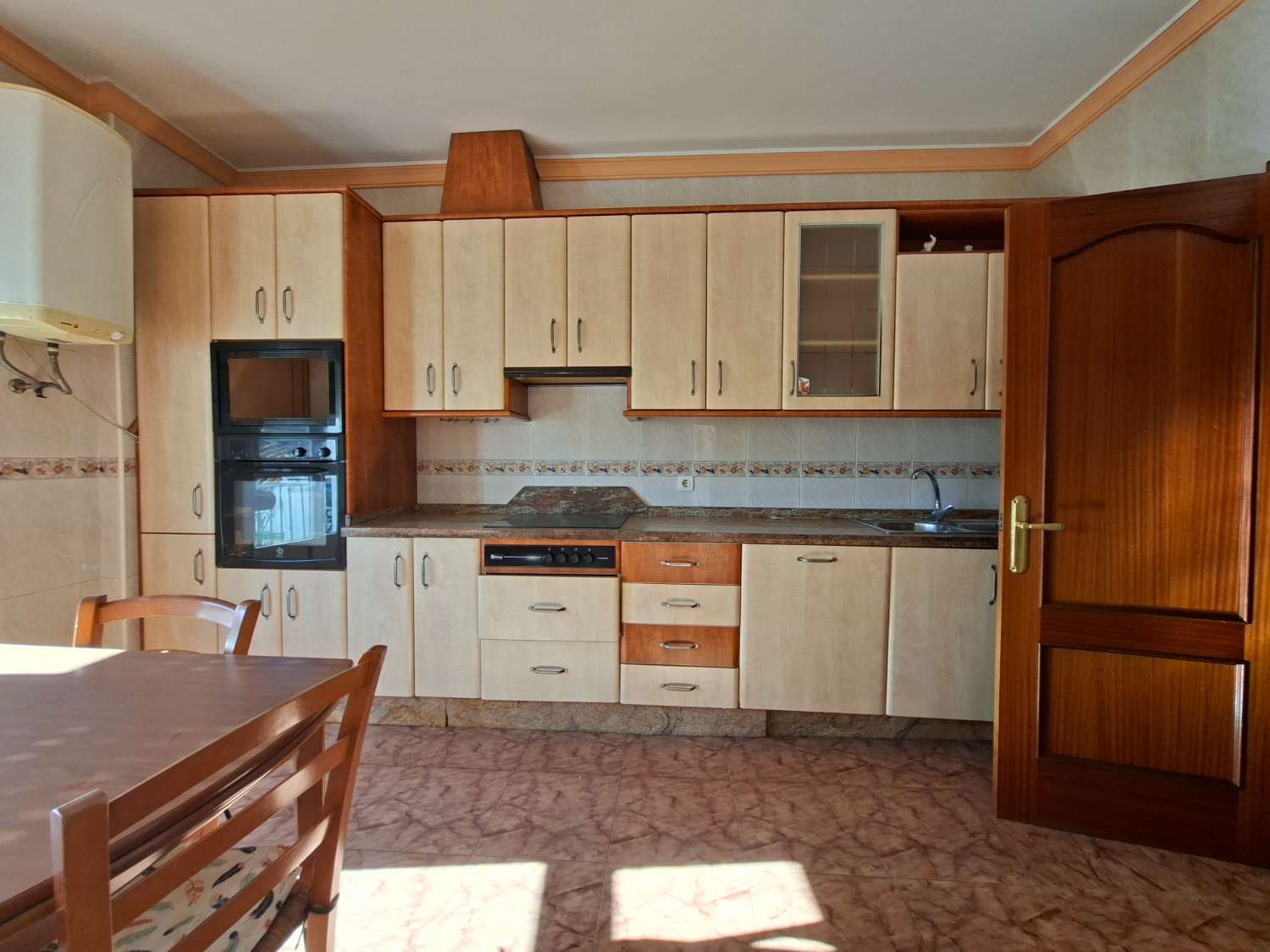 منزل للبيع في Viñuela