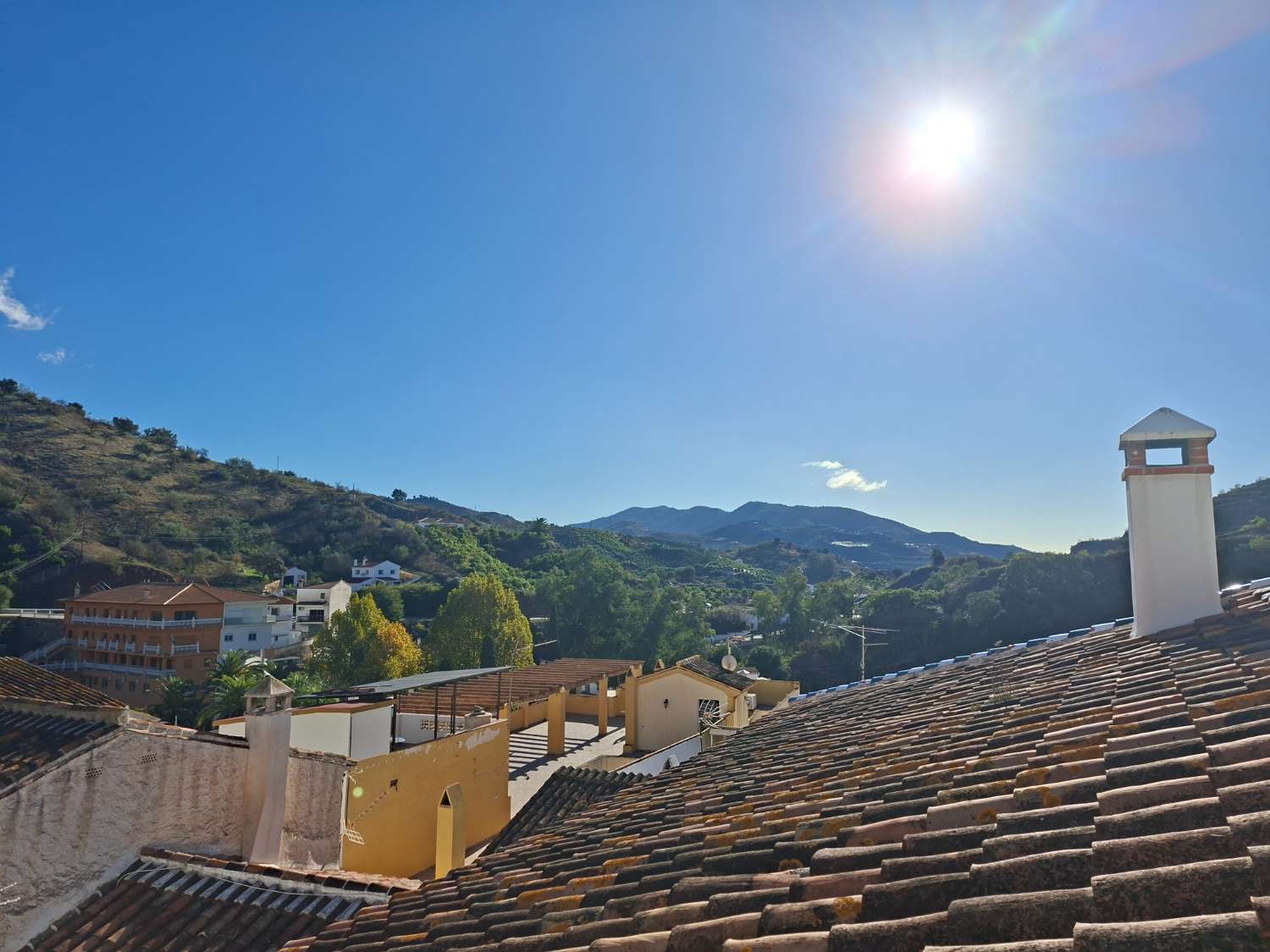 منزل للبيع في Viñuela