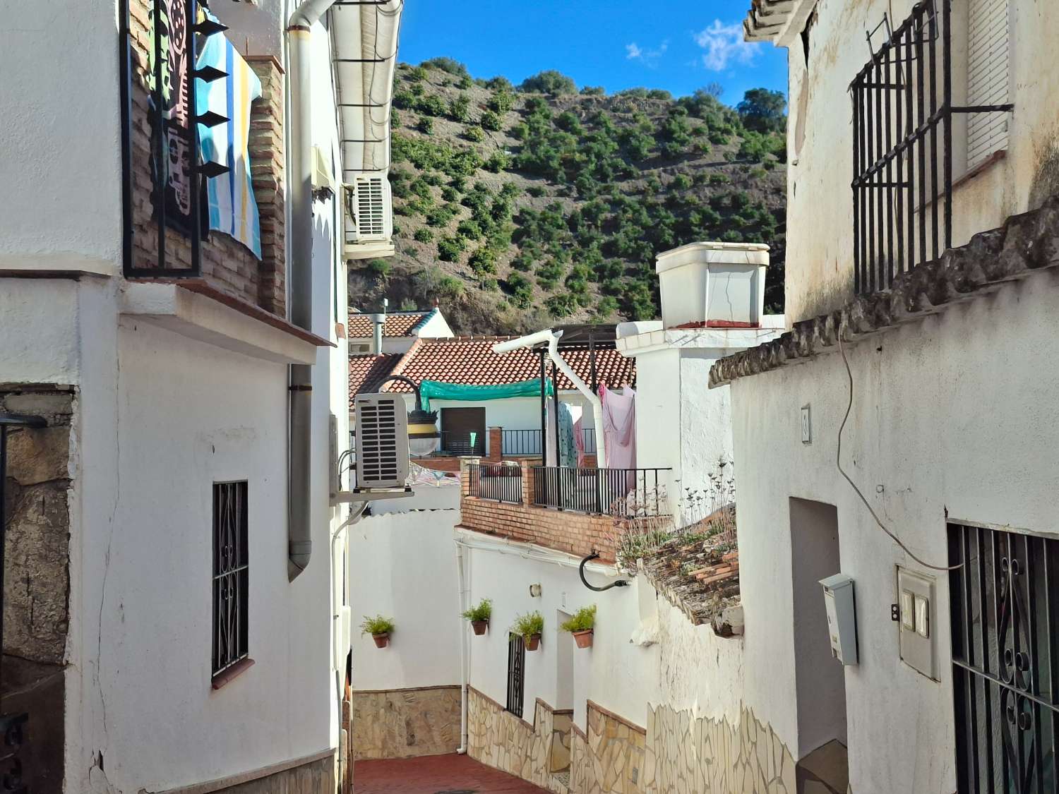 منزل للبيع في Viñuela