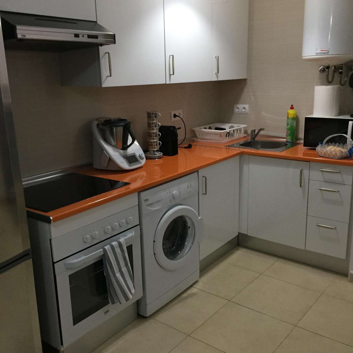 شقة استوديو للإيجار في Paseo Marítimo de Levante (Torre del Mar)