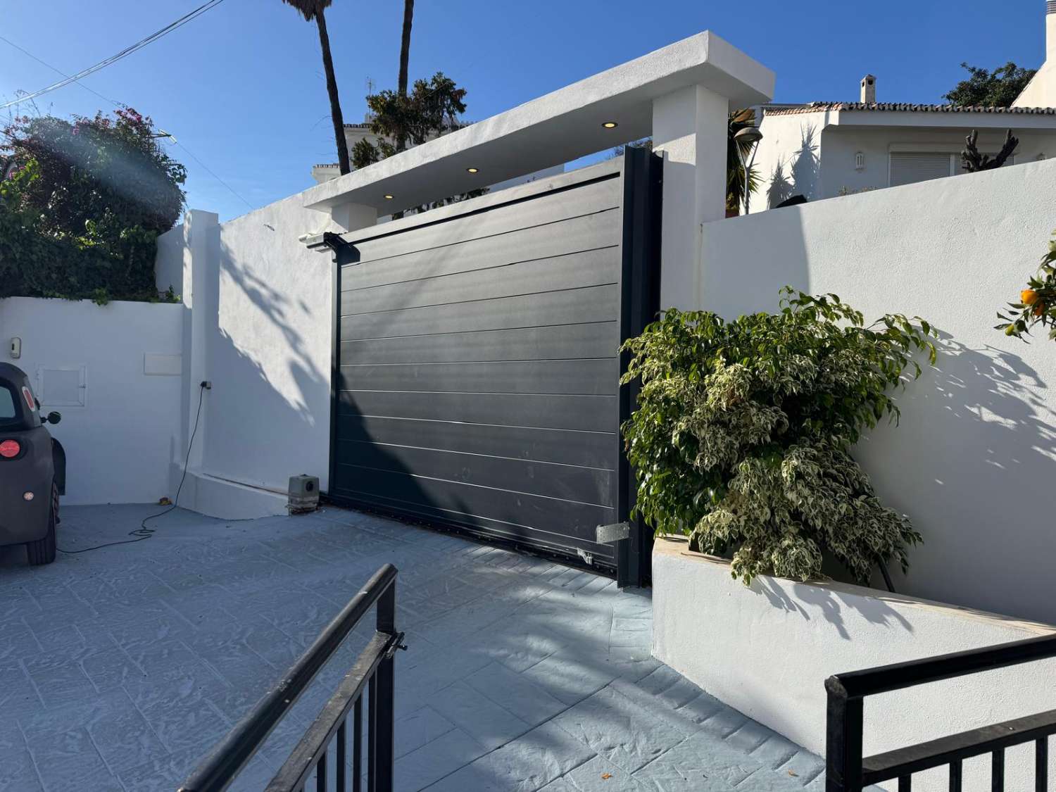 الشاليه للبيع في La Cala del Moral (Rincón de la Victoria)