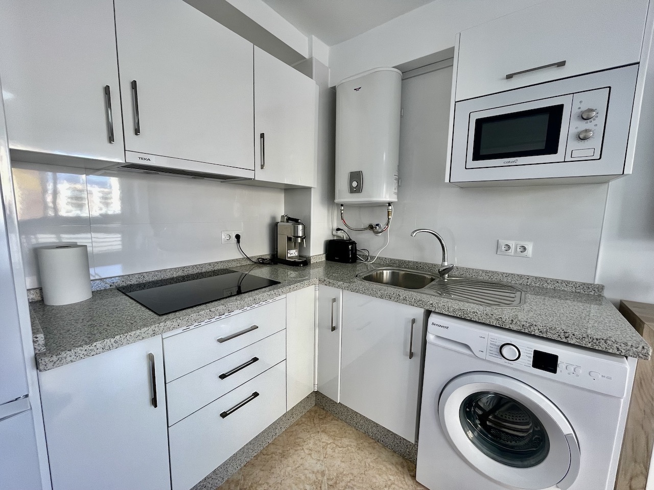 Appartement te koop in Poniente-Faro (Torre del Mar)