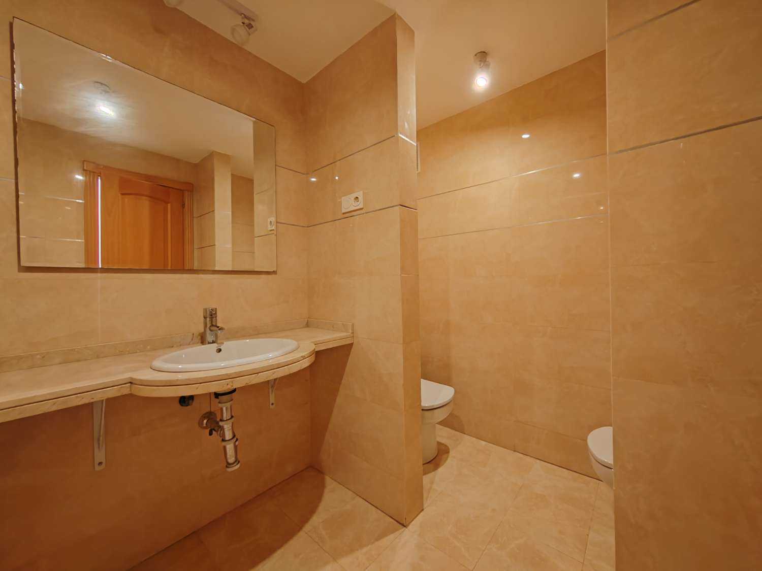 Flat te koop in Torrox Costa