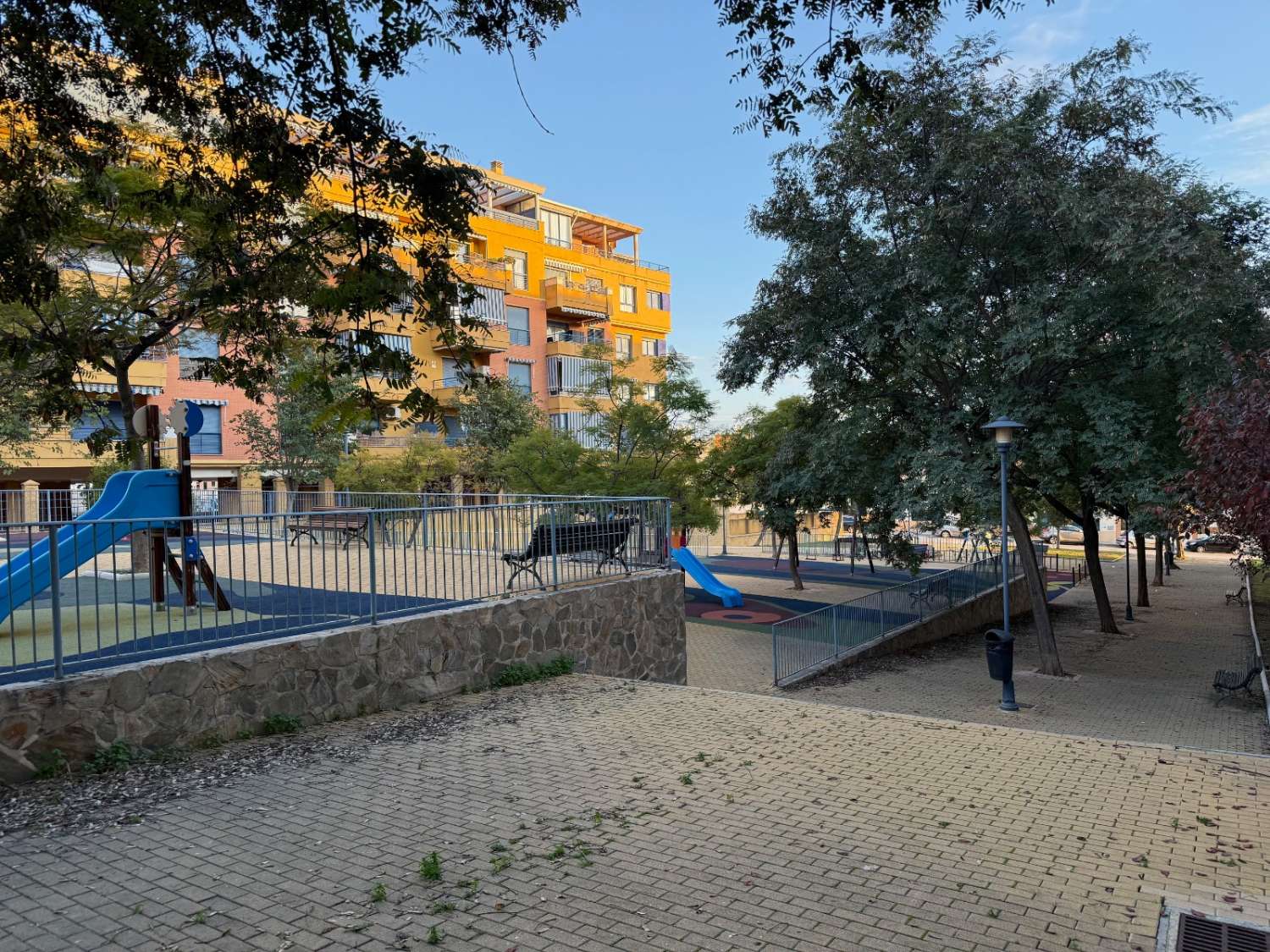 Piso 2 dormitorios En Torre del Mar