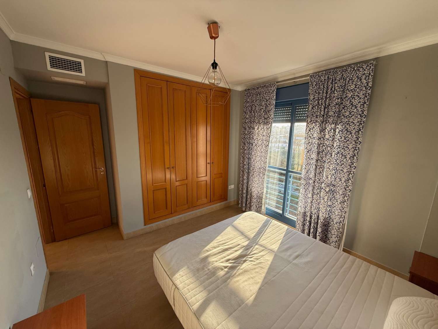 Piso 2 dormitorios En Torre del Mar