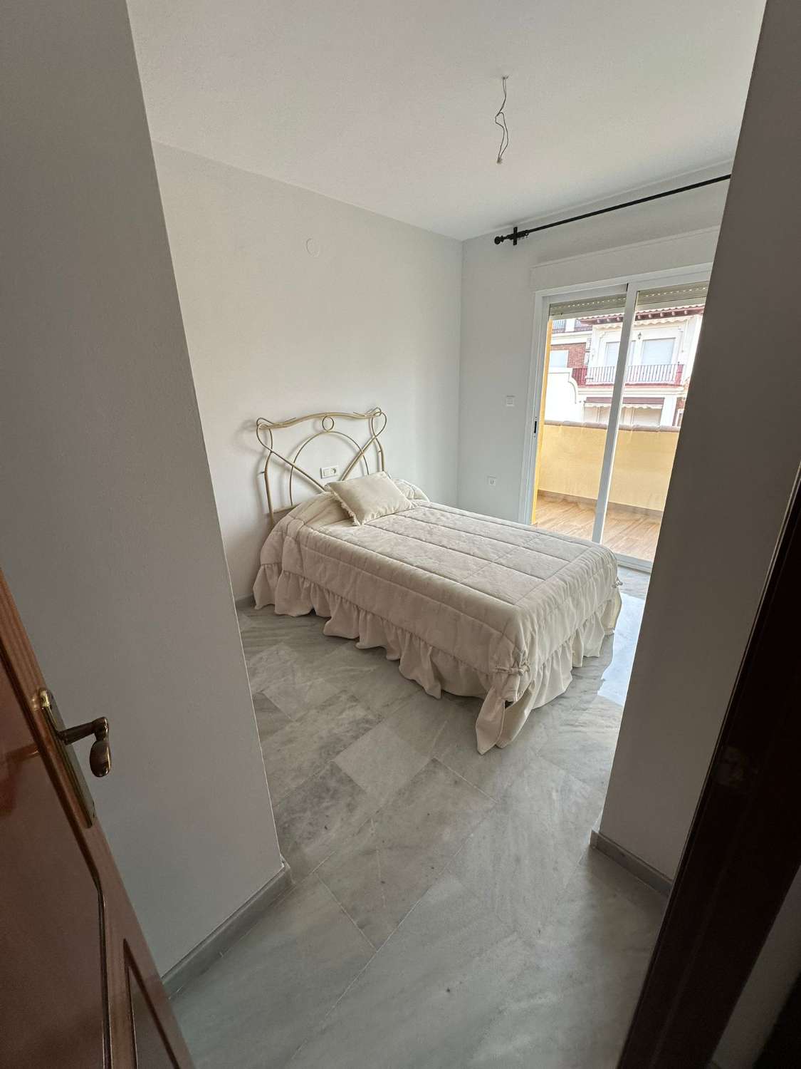 Piso en alquiler en Paseo Marítimo de Levante (Torre del Mar)