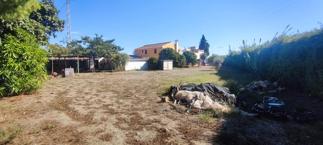 Chalet independiente en venta Vélez-Málaga