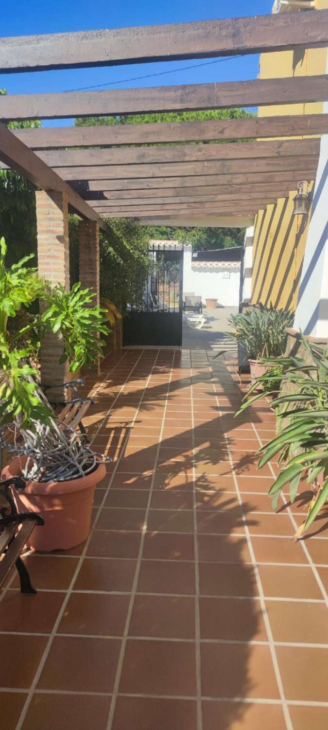 Chalet independiente en venta Vélez-Málaga