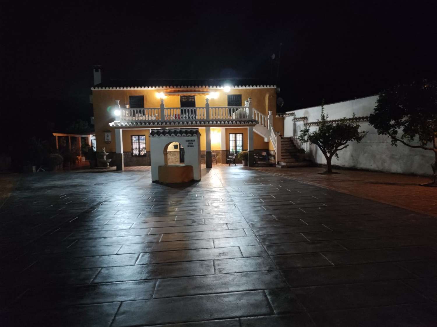 Chalet independiente en venta Vélez-Málaga