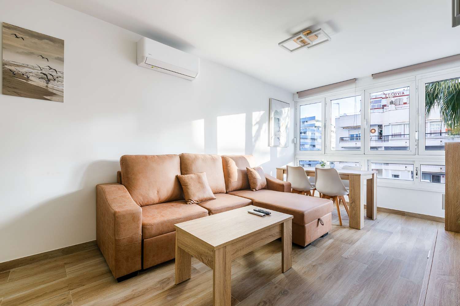 Apartamento disponible para alquiler temporal en Torre del Mar – Meses de marzo y abril