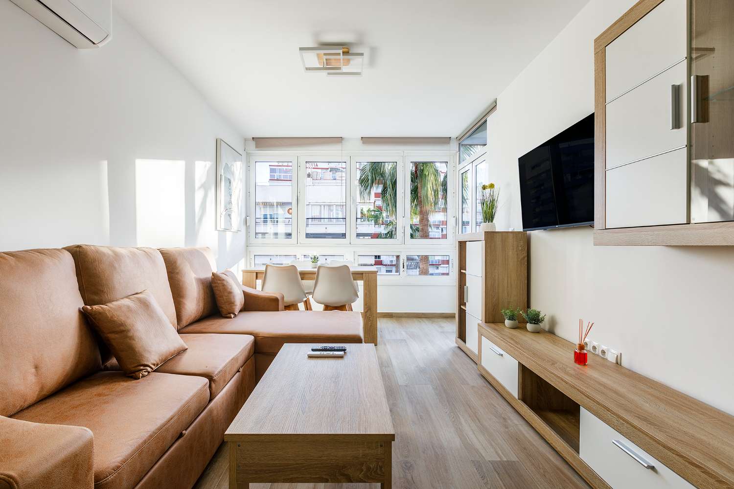 Apartamento disponible para alquiler temporal en Torre del Mar – Meses de marzo y abril