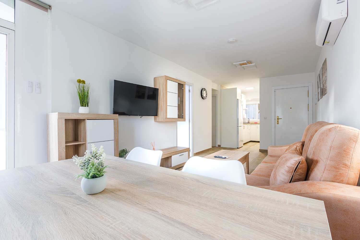 Apartamento disponible para alquiler temporal en Torre del Mar – Meses de marzo y abril