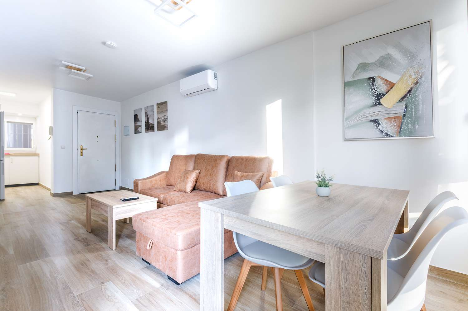 Apartamento disponible para alquiler temporal en Torre del Mar – Meses de marzo y abril