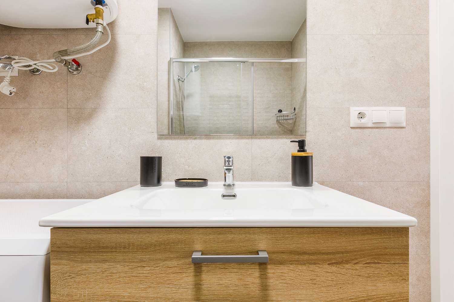 Apartamento disponible para alquiler temporal en Torre del Mar – Meses de marzo y abril