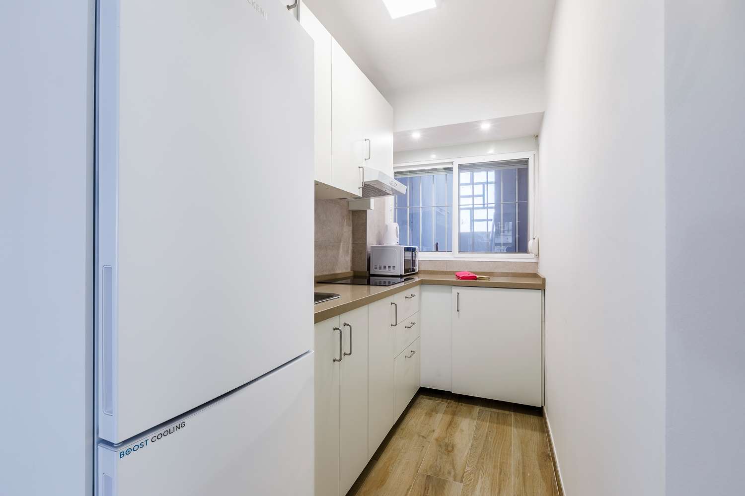 Apartamento disponible para alquiler temporal en Torre del Mar – Meses de marzo y abril