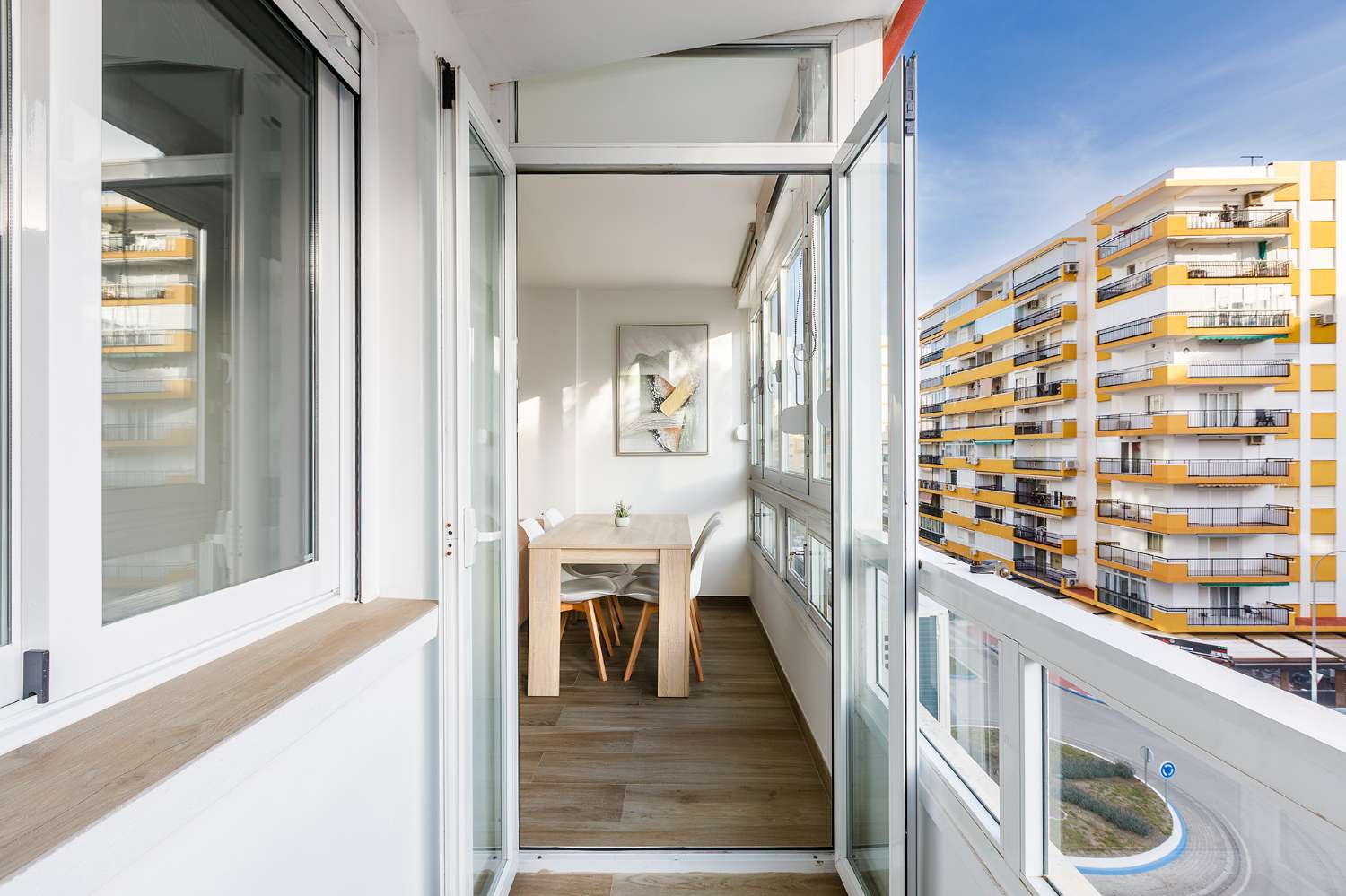 Apartamento disponible para alquiler temporal en Torre del Mar – Meses de marzo y abril