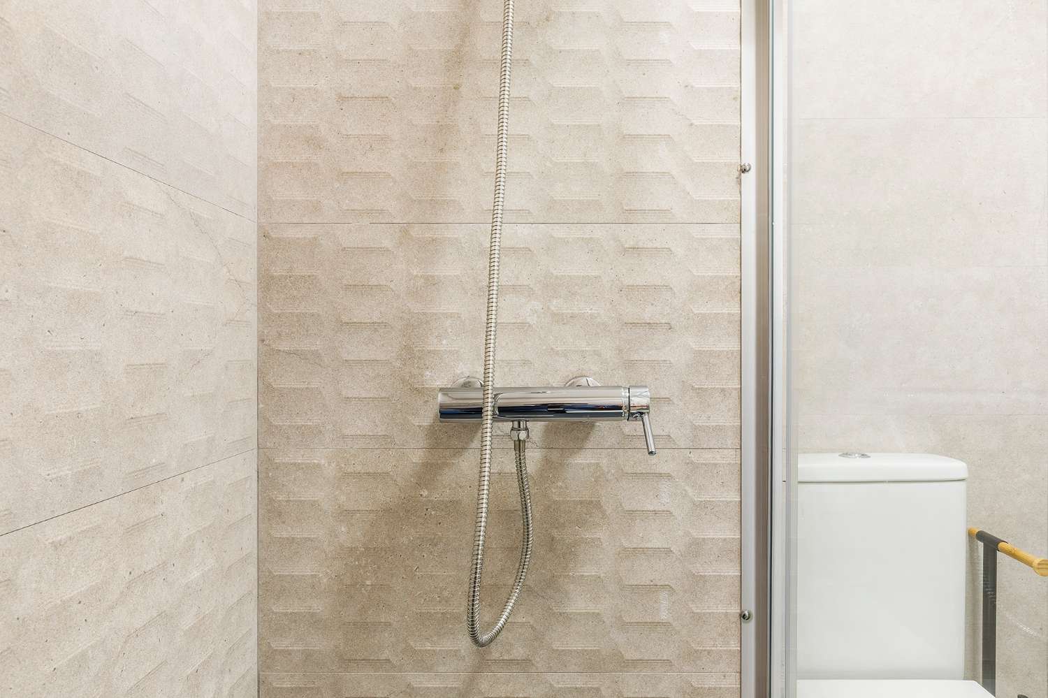 Apartamento disponible para alquiler temporal en Torre del Mar – Meses de marzo y abril