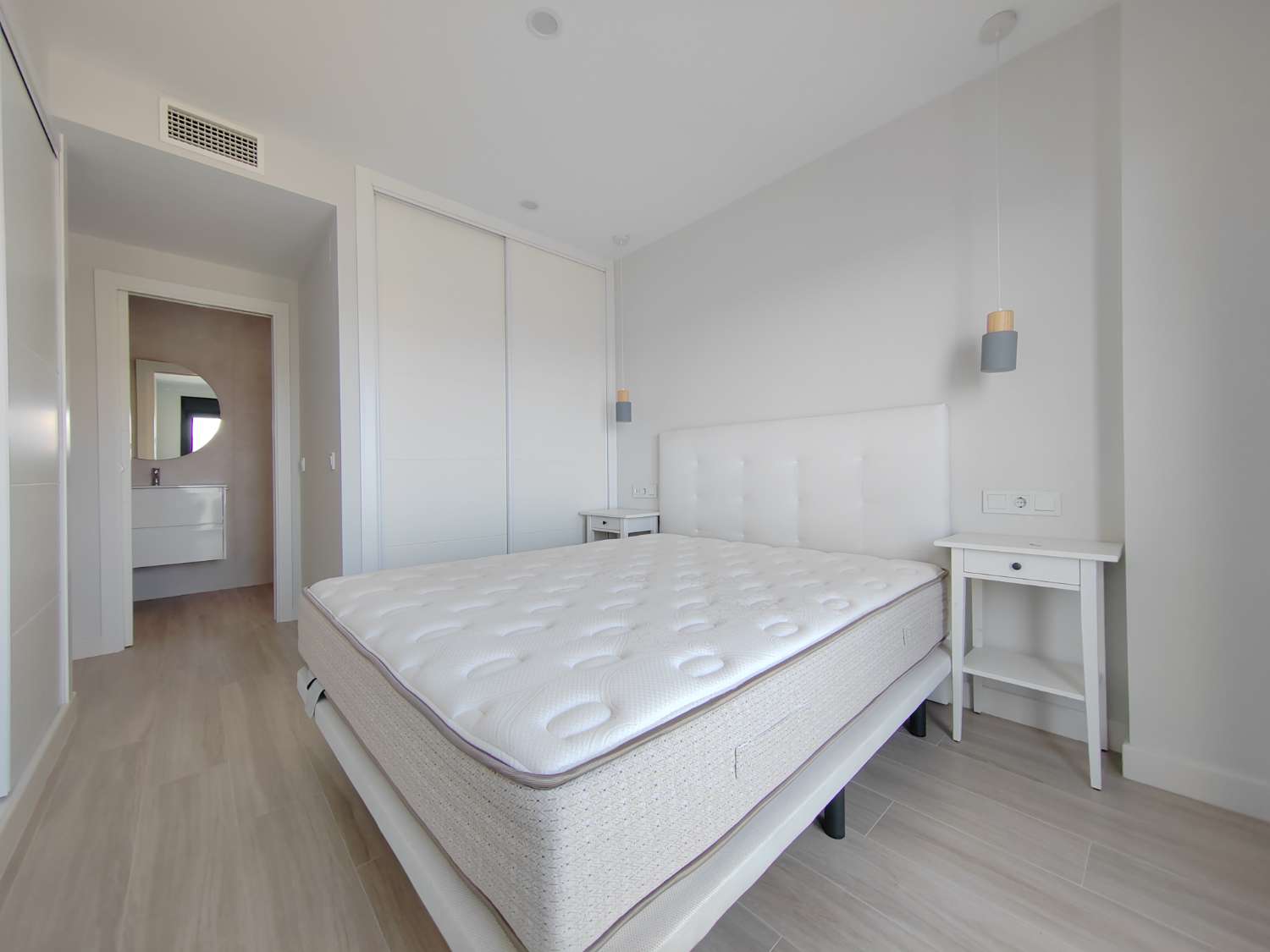 Ático en alquiler en Poniente-Faro (Torre del Mar)