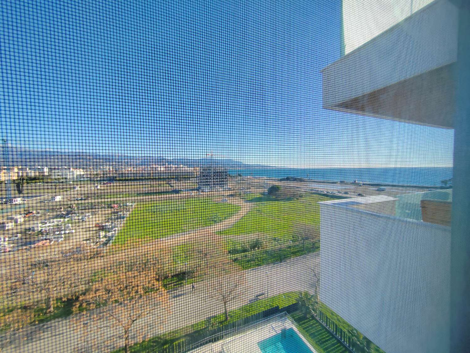 Ático en alquiler en Poniente-Faro (Torre del Mar)