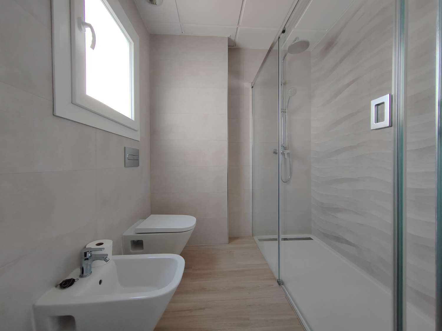 Ático en alquiler en Poniente-Faro (Torre del Mar)