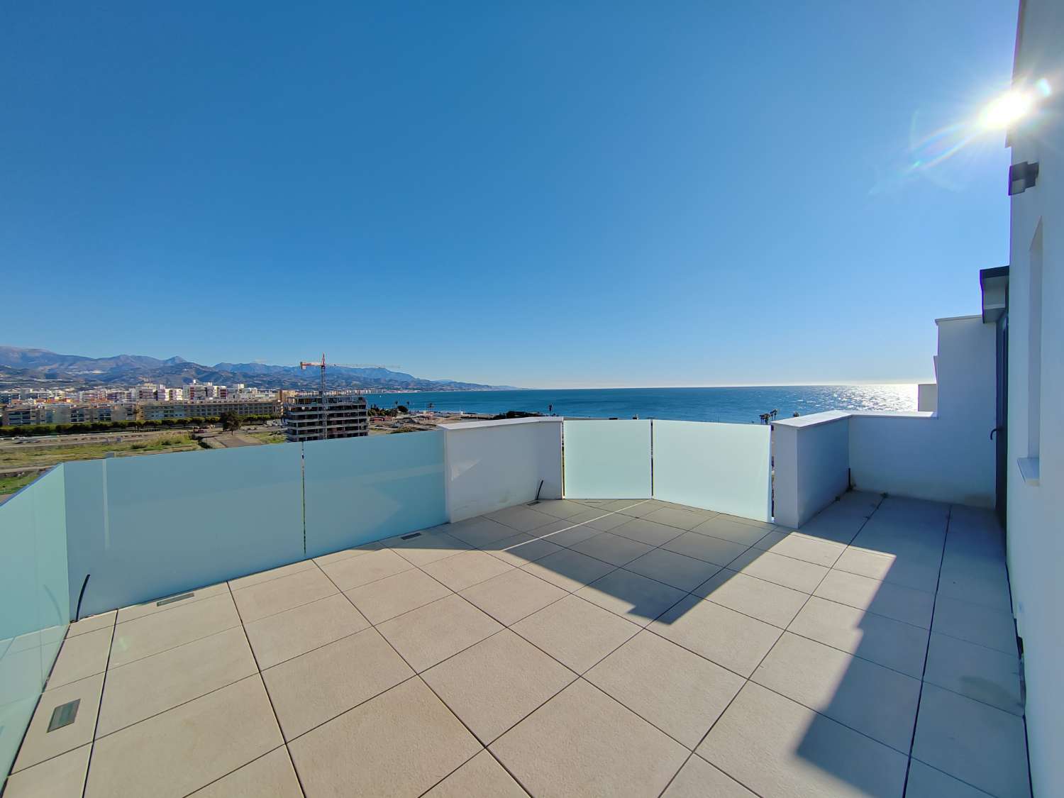 Ático en alquiler en Poniente-Faro (Torre del Mar)